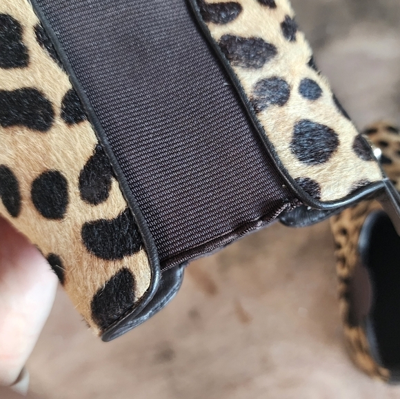 Tory Burch Boots Leopard Print Calf-Hair Chelsea Ankle Bootie 6 - Picture 14 of 15